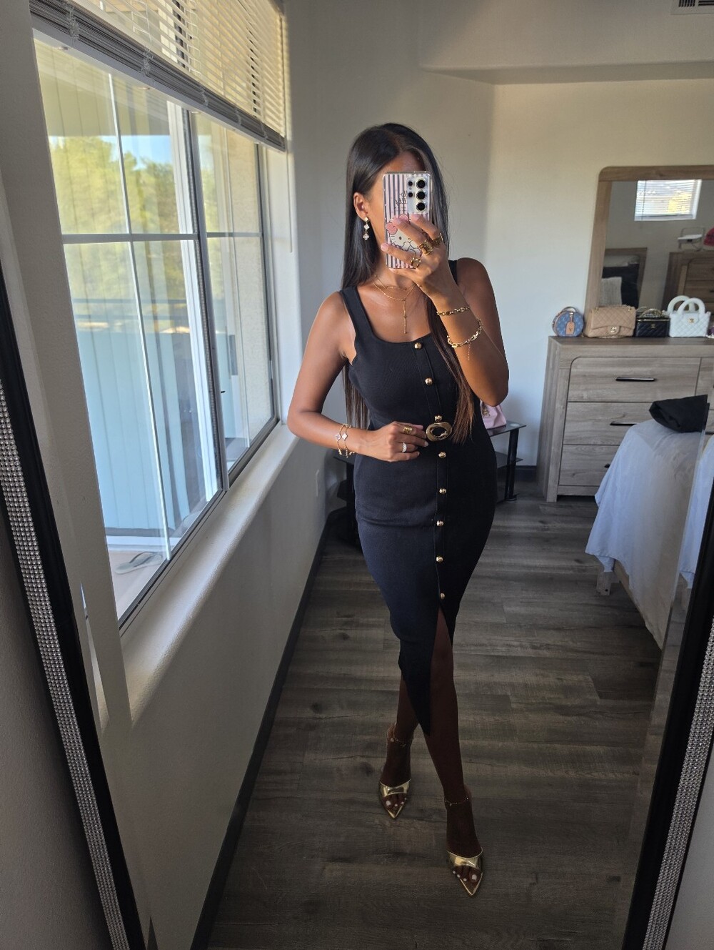 Elegant Black Button-Front Midi Dress with Belt Detail Stretchy - Picture 11 of 17